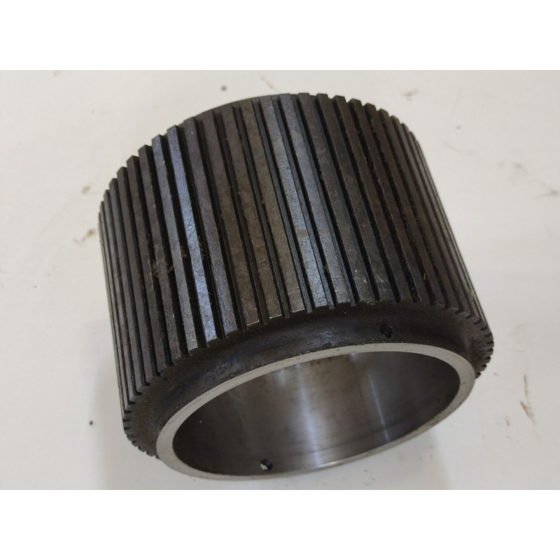 Обичайка ролика ОГМ-1,5.Діаметр 200 мм ширина 122 мм в нарізку Обичайка ролика ОГМ-1,5.Діаметр 200 мм ширина 122 мм в нарізку