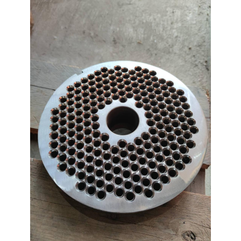 Реставрація (відновлення) плоскої матриці гранулятора